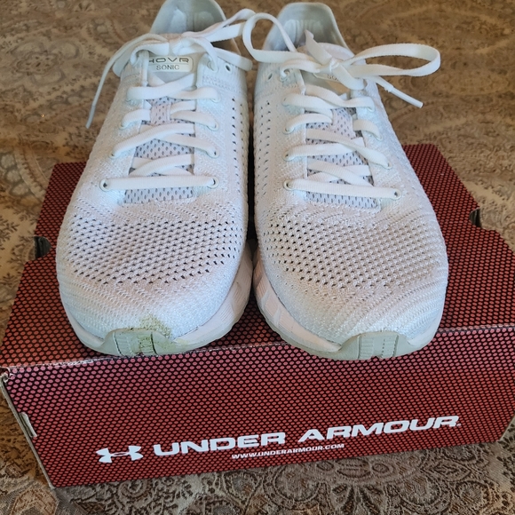 Shoes - Picture 2 of 6